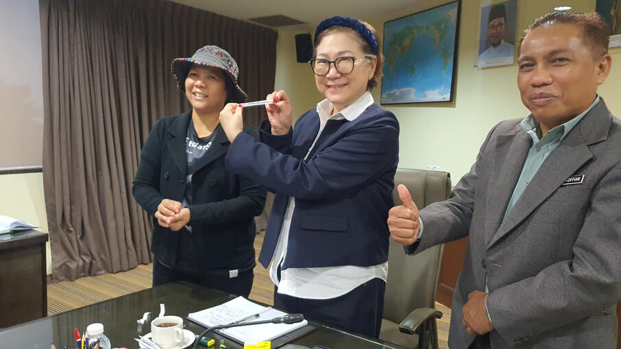 YB Datuk Seri Panglima Christina Liew choosing &#39;Nabalu&#39; as the newborn&#39;s name.